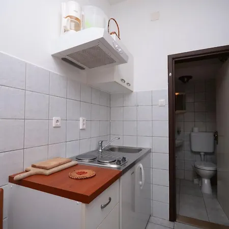 Loredana Appartement Lumbarda